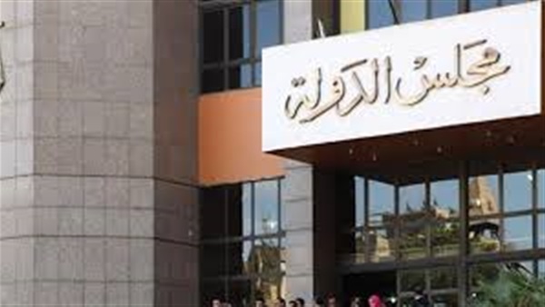 تأجيل الطعن على قرار حل جمعية 6 أبريل لـ 21 فبراير