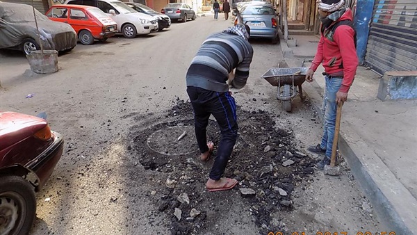 تركيب كشافات جديدة ووقف أعمال البناء المخالفة بالزيتون (صور)