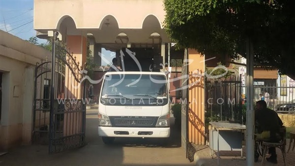 بالصور.. سيارات "البلدية" في شوارع الباجور لمطالبة الناخبين بالنزول للتصويت