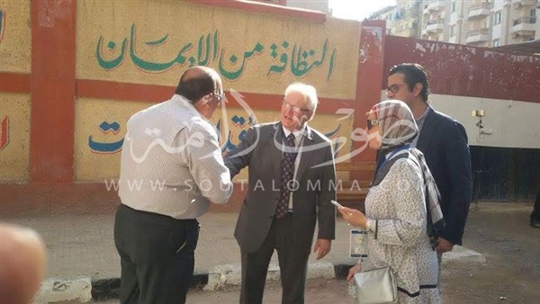 بالصور .. القنصل الأمريكي يتفقد لجان الدائرة الأولى ببورسعيد
