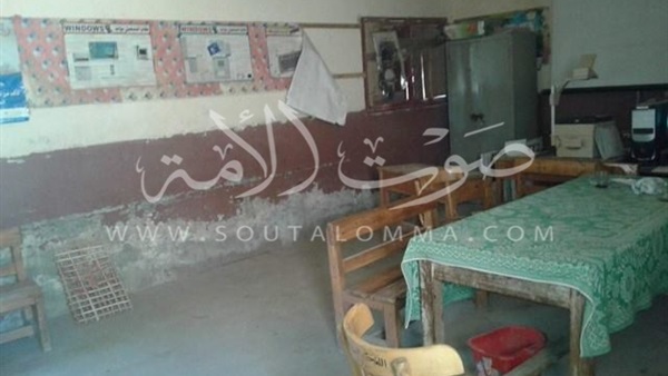 «كفور النيل».. تعليم على حافة الموت (صور)