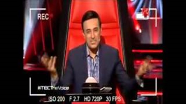 بالفيديو.. لحظة سقوط «شيرين» من على مسرح «ذا فويس»