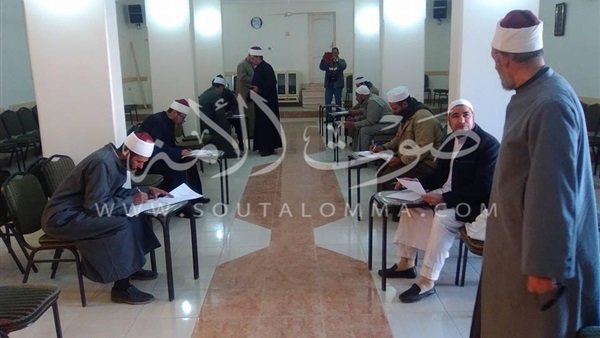 «أوقاف السويس» تنظم مسابقة القراءة الحرة لأئمة المساجد 