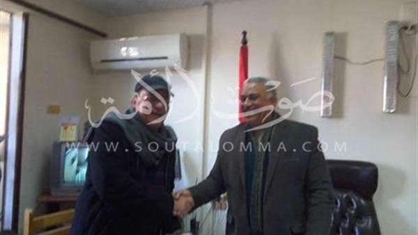 رئيس الضواحي يستقبل المستشار الفني والثقافي لمحافظة بورسعيد 