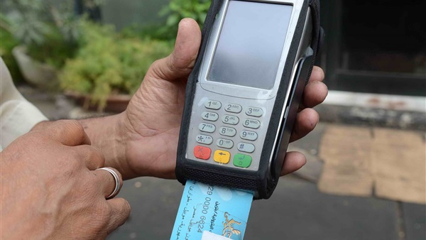 توافر كروت البنزين الذكية لأصحاب «التكاتك» (فيديو)