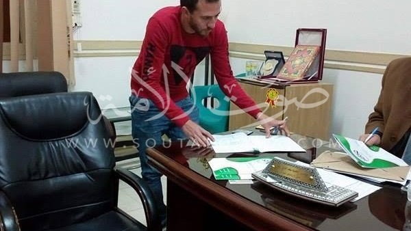 محمد شديد قناوي ينضم رسميا للمنيا (صور)