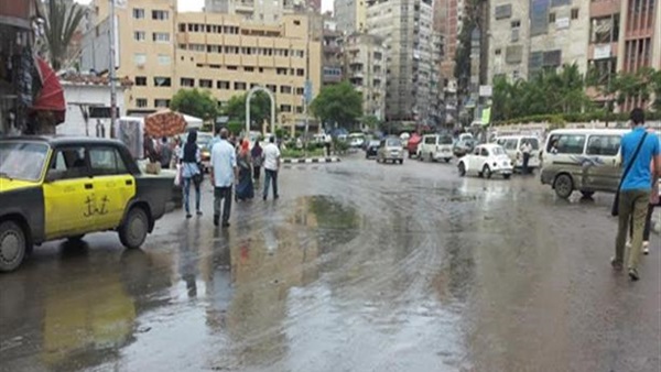 أمطار خفيفة في الإسكندرية واستمرار حركة الملاحة