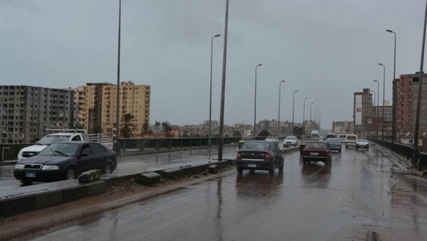 طقس سيئ وأمطار غزيرة على عدة محافظات بالجمهورية