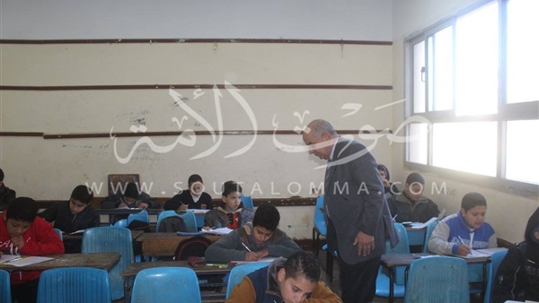 رئيس مدينة دسوق ومدير الإدارة التعليمية يتفقدان لجان الامتحانات