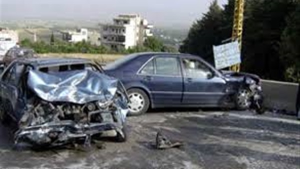 نزيف الأسفلت يستمر.. وفاة 9 وإصابة 15 آخرين بحادث سيارة على الصحراوي 