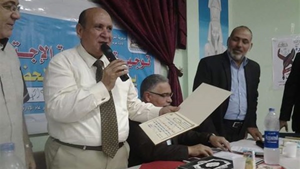 «كساء الطلاب المحتاجين» حملة بمدارس كفر الشيخ 