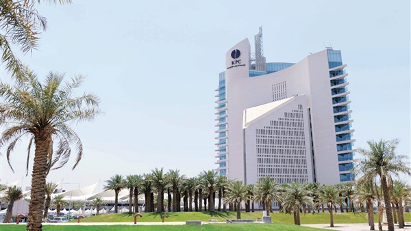 «البترول» الكويتية تجدد عقد تخزين مع «سوميد»