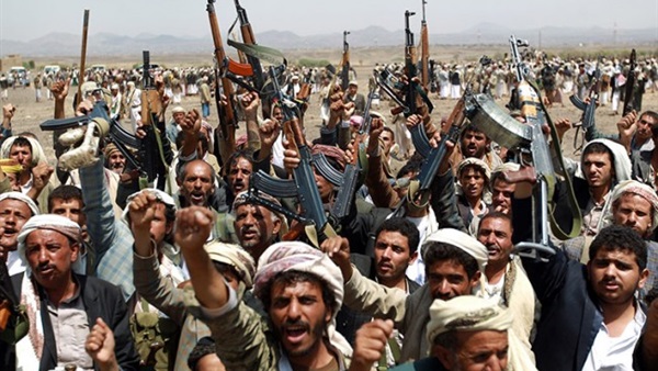 ميليشيات الحوثي تفرض حظرا للتجوال في «المخا الساحلية» باليمن