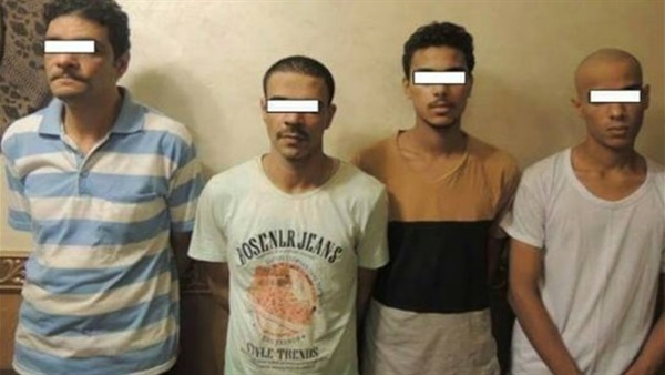 ضبط تشكيل عصابي تخصص في سرقة المواطنين بالإكراه بدار السلام