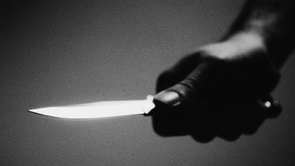 تركى يطعن طبيبة وينتحر بعد ولادة زوجته