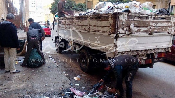 رئيس حي شرق ببورسعيد تشدد على ضرورة إلغاء «مقالب القمامة» (صور)