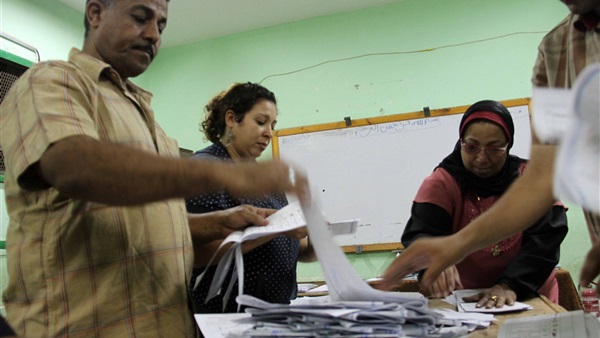 بدء أعمال الفرز بالإسماعيلية