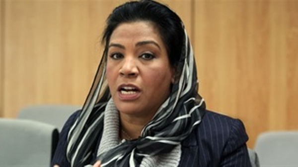 نائبة تستغيث بـ «السيسي» بسبب أصحاب الباكيات في إمبابة (صور)