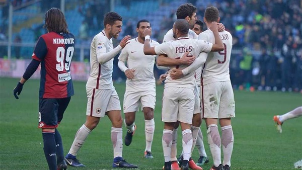 الشوط الأول.. التعادل السلبي يحكم مباراة روما وكالياري في غياب «صلاح»