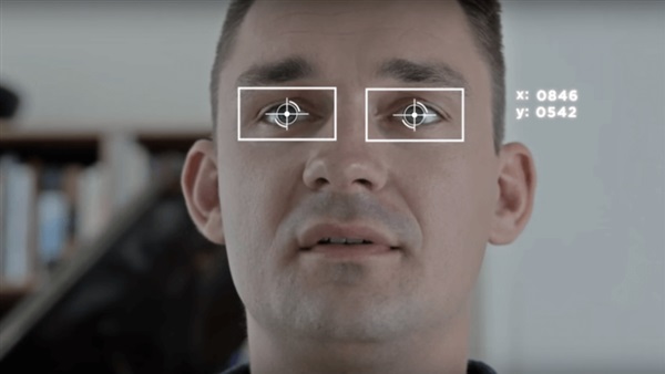 فيس بوك تستحوذ على شركة تتبع العين The Eye Tribe