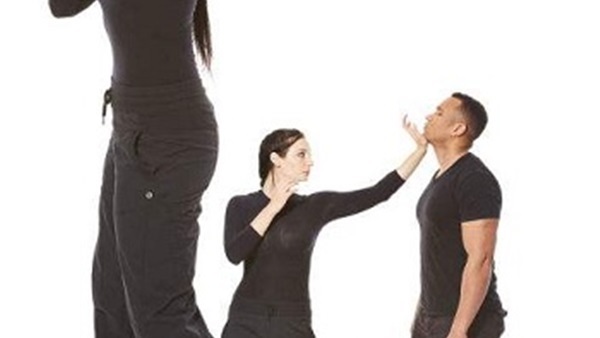 للنساء.. وسائل للدفاع عن نفسك ضد أي اعتداء