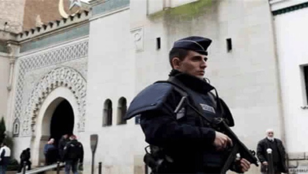 سلطات ميانمار تعتقل المسلمين من المساجد