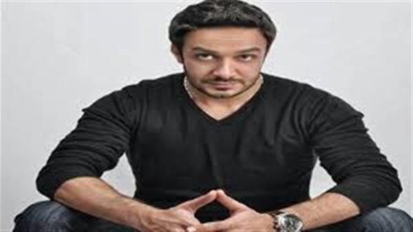 مؤمن نور يستعد لـ«عفاريت عدلي علام» و«أرض جو»