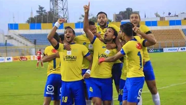 الإسماعيلي يؤدي مرانه الصباحي في حضور جميع اللاعبين