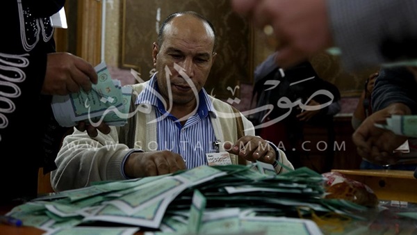 إعادة بالقناطر بين 4 مرشحين