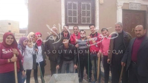 شباب «الحوار الوطني» بالشرقية يبدأون حملة نظافة مكبرة (صور)