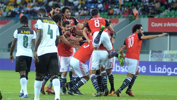 المنتخب يذبح خروفين احتفالا بالتأهل لدور الثمانية بأمم إفريقيا