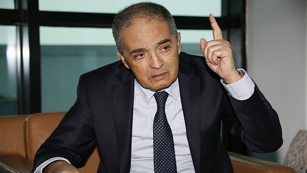 وفاة وزير التجارة الجزائري «بختي بلعايب» في باريس