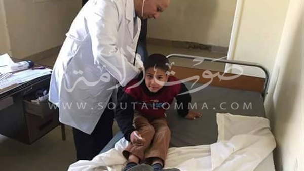 جامعة الزقازيق تواصل خدماتها الصحية لأهالي حلايب وشلاتين (صور)