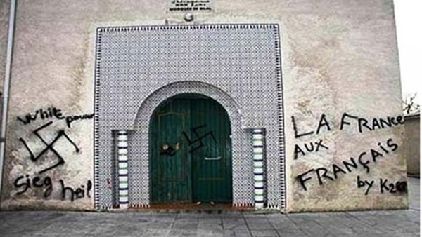 ​تدنيس مسجد جديد وسط فرنسا
