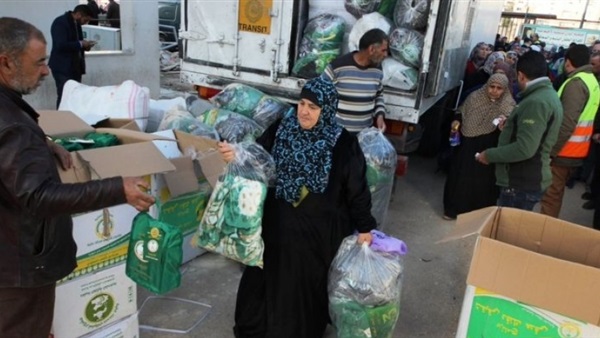 الحملة الوطنية السعودية توزع مساعدات إغاثية على 1742 لاجئا سوريا 