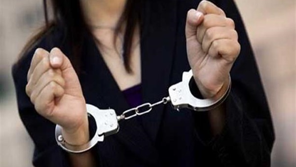 طالبة تدعى اختطافها لسرقة 45 ألف جنيه بمساعدة عشيقها بامبابة