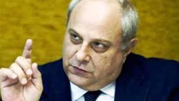 بعد قرار الحظر الأمريكي.. إيطاليا ترحب بـ41 لاجئا سوريا