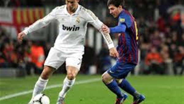 40 لاعب يتنافسون علي التشكيلة المثالية فى 2015 بأوروبا