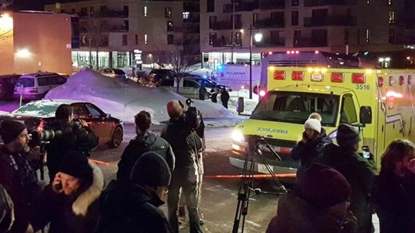 رئيس الشؤون الدينية التركي يؤكد تعرض 356 مسجدا بأوروبا للاعتداء العام الماضي