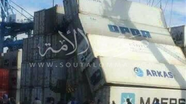 «صالح» يباشر تحقيقات ميناء دمياط حول سقوط 4 حاويات‎