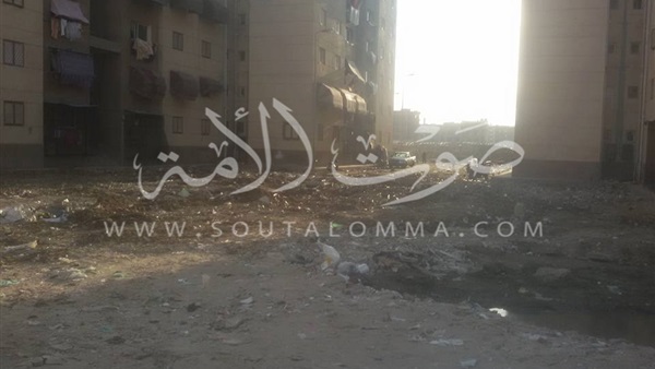 رئيس حي الضواحي ببورسعيد يتفقد صيانة أعطال الكهرباء والمياه بمنطقة اللبانة