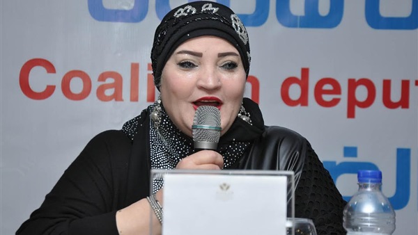 «ناهد شاكر» تشيد برفع حظر السياحة من أربع دول