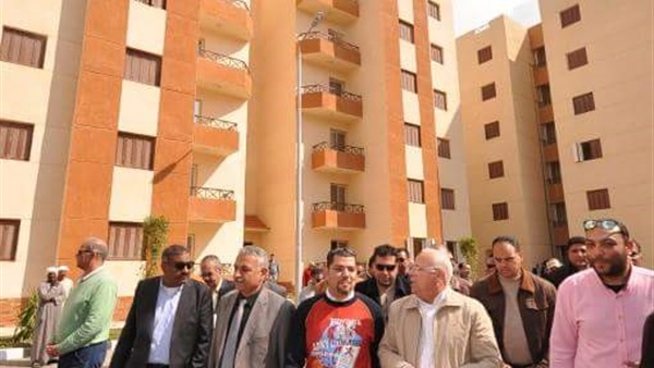 محافظ بورسعيد: انتهاء مرافق المرحلة الأولى للإسكان الاجتماعي