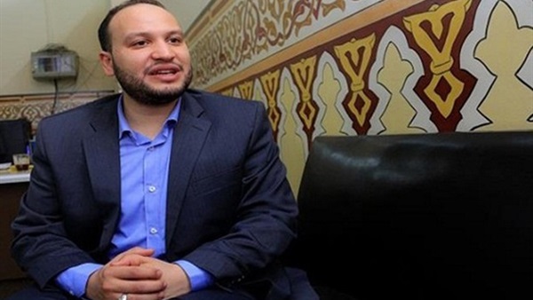 «النواوي»: هذا حكم الشرع في ارتداء «البنطلون» للفتيات (فيديو)