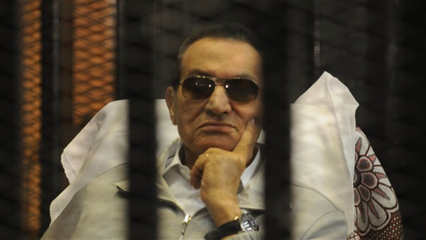 «النقض» تغادر دار القضاء لأول مرة في التاريخ بسبب «مبارك»