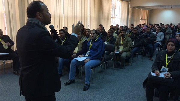 المهن التعليمية تنظم دورة «المعلم المحترف» لرفع كفاءة هيئات التدريس