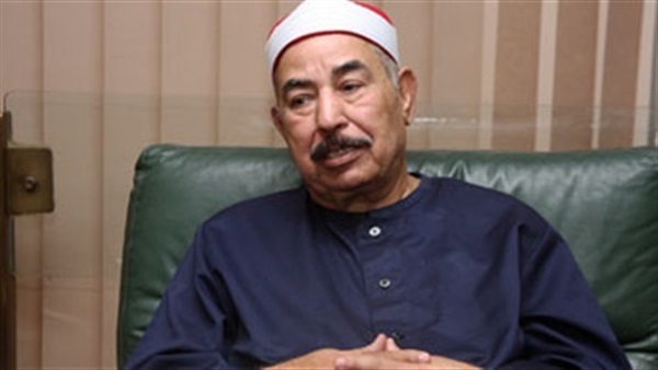 نقيب المقرئين لوزير الأوقاف: «أنظر لنا بعين الرضا»