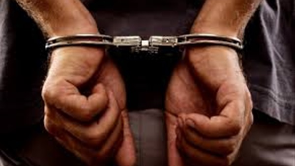 بالصور.. فنانين وجدوا توأمهم بين لاعبي الكرة