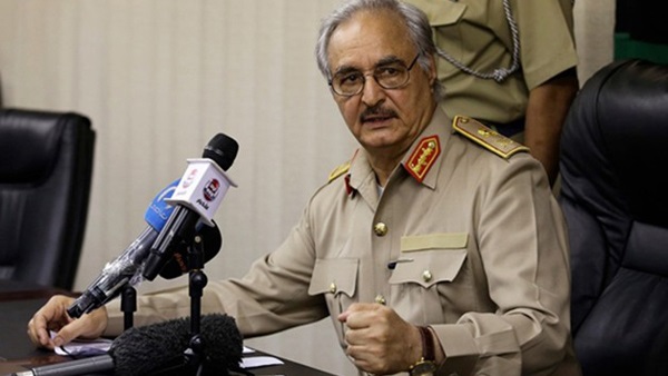 حفتر: عملية البرق الخاطف لم تستغرق ساعتان.. وقطر تحشد قوات