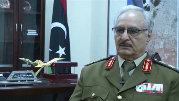 حفتر: على العالم وضع قطر في خانة الإرهابيين